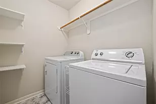 13034 Fenland Field Ln, Houston, TX 77047 - Photo 21