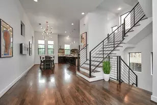 1705 Dunlavy St, Houston, TX 77006 - Photo 13