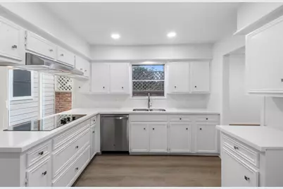 12903 Avenida Vaquero Street, Houston, TX 77077 - Photo 13