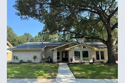 4214 Honey Oaks Drive, Seabrook, TX 77586 - Photo 1