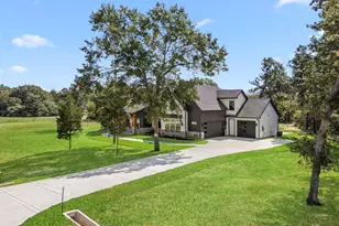 412 S Garrett Cir, Bellville, TX 77418 - Photo 43