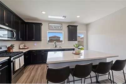 2502 Bernadino Drive, Texas City, TX 77568 - Photo 9