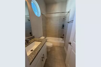 641 Middle Street, Houston, TX 77003 - Photo 23