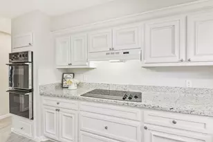 12415 Pantano Drive, Houston, TX 77065 - Photo 11