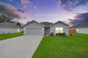 195 S Colbert St, Dayton, TX 77535 - Photo 1