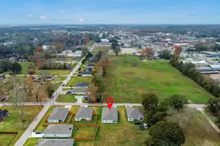 195 S Colbert St, Dayton, TX 77535 - Photo 43