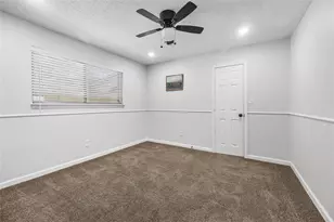 4467 Yupon Ridge Dr, Houston, TX 77072 - Photo 5