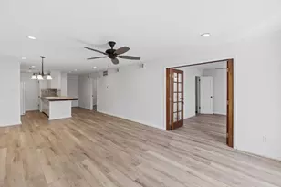 4011 NASA Road 1, Seabrook, TX 77586 - Photo 9