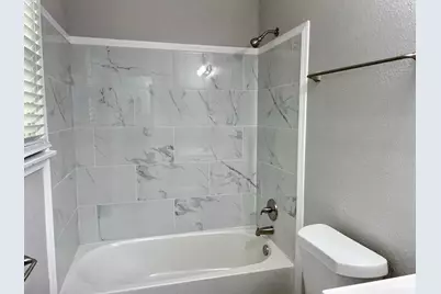 610 Garrett Street, Liberty, TX 77575 - Photo 7