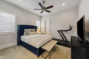 22 Knipp Rd, Houston, TX 77024 - Photo 19