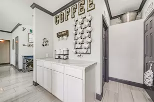 1818 Buckingham Dr, Pasadena, TX 77504 - Photo 11