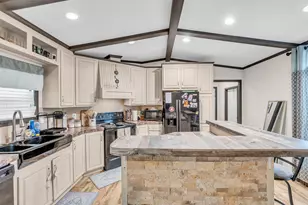 2056 Rd 5210, Cleveland, TX 77327 - Photo 17