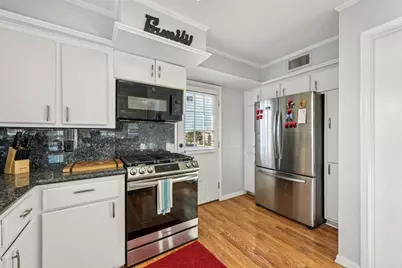 12 N Omega Street, La Marque, TX 77568 - Photo 11