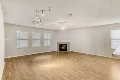 16870 Blackberry Lily Lane, Conroe, TX 77385 - Photo 5