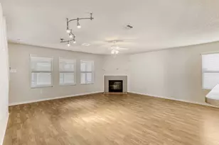 16870 Blackberry Lily Ln, Conroe, TX 77385 - Photo 5