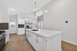 21703 Cypress Trellis Dr, Cypress, TX 77433 - Photo 11