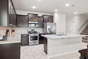 9418 McDowell Dr, Richmond, TX 77469 - Photo 3