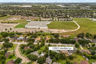 13923 Amble Ln, Houston, TX 77085 - Photo 23