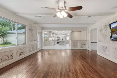 5306 Dana Leigh Drive, Houston, TX 77066 - Photo 7