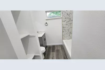 1001 S South Iowa Street, La Porte, TX 77571 - Photo 9