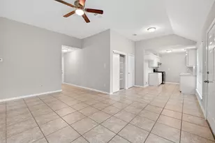 7429 Elbridge Ln, Deer Park, TX 77536 - Photo 9