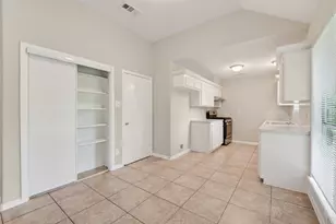 7429 Elbridge Ln, Deer Park, TX 77536 - Photo 11