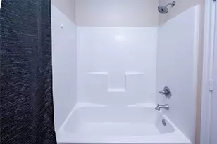 2101 Sealy St, Galveston, TX 77550 - Photo 19