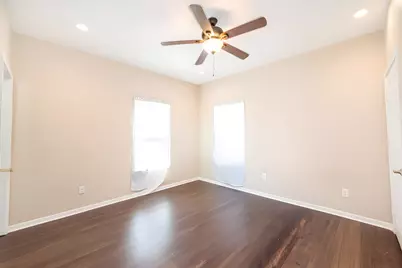 2101 Sealy Street, Galveston, TX 77550 - Photo 21