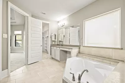 14 Trailing Lantana Place, The Woodlands, TX 77354 - Photo 23