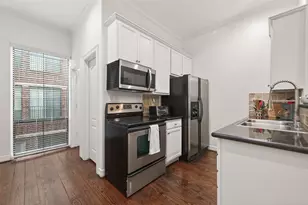 118 McGowen St, Houston, TX 77006 - Photo 13