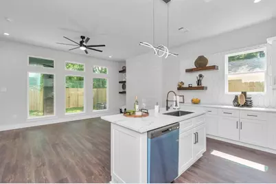 4622 Clover Street, Houston, TX 77051 - Photo 25