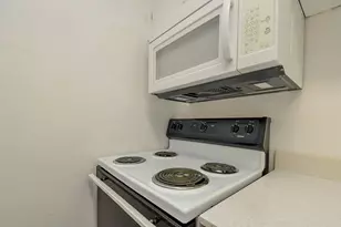 8810 Ilona Ln, Houston, TX 77025 - Photo 13