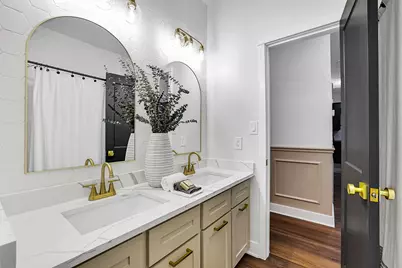 15415 Skyhawk Lane, Beach City, TX 77523 - Photo 33
