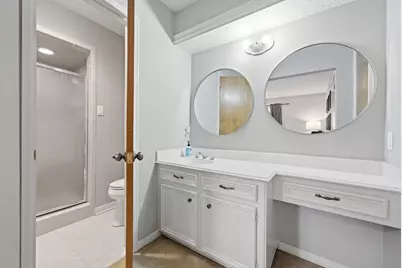 7222 Birchtree Forest Drive, Houston, TX 77088 - Photo 29