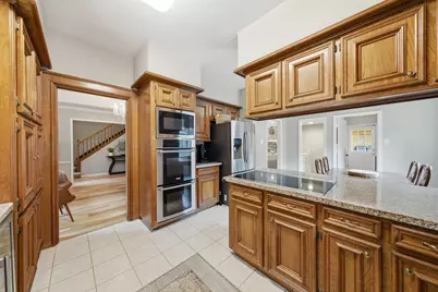 7222 Birchtree Forest Drive, Houston, TX 77088 - Photo 13