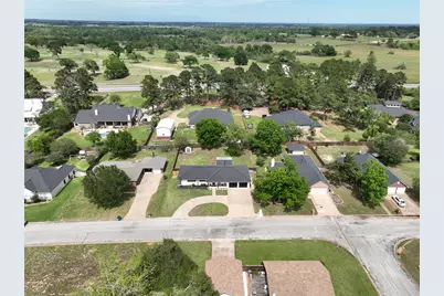 207 Briar Ridge Drive, Bellville, TX 77418 - Photo 39