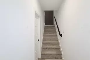 3225 Creston Gate Dr, Houston, TX 77047 - Photo 13