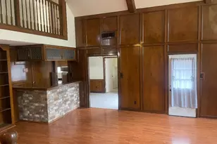 2274 Woodland Springs St, Houston, TX 77077 - Photo 5