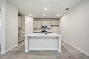 1060 Lilly Ln, Bellville, TX 77418 - Photo 7