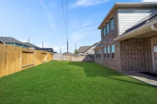 8019 Driftwood Bay Dr, Cypress, TX 77433 - Photo 37