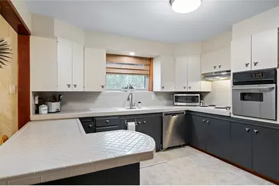 4526 Avenue S, Galveston, TX 77551 - Photo 9