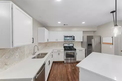 17502 S Summit Canyon Drive, Houston, TX 77095 - Photo 9