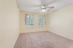17502 S Summit Canyon Dr, Houston, TX 77095 - Photo 19