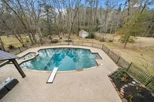 6 Highland Hollow Dr, Conroe, TX 77304 - Photo 5