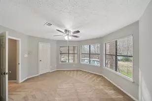 6 Highland Hollow Dr, Conroe, TX 77304 - Photo 33