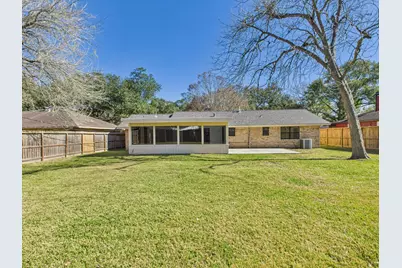 10818 Oasis Drive, Houston, TX 77096 - Photo 37