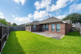 13922 Abbey Ln, Sugar Land, TX 77498 - Photo 21