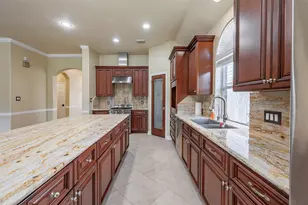 13922 Abbey Ln, Sugar Land, TX 77498 - Photo 13
