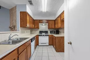 9902 Stepney Green Dr, Houston, TX 77070 - Photo 13