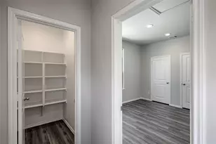 11632 Vistawoods St, Willis, TX 77318 - Photo 5